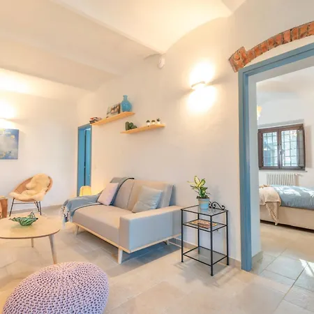 La E Bella Villa