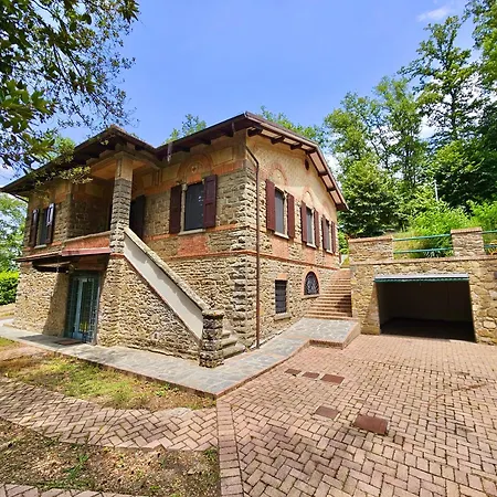 Villa La E Bella Vaglia (Tuscany)